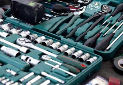 О профессиональном слесарном инструменте