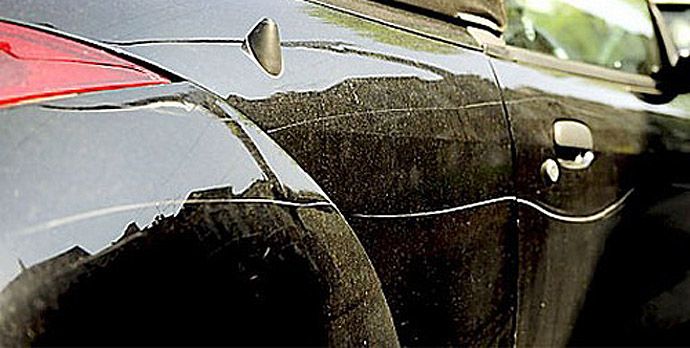 Царапина на автомобиле: устраняем сами