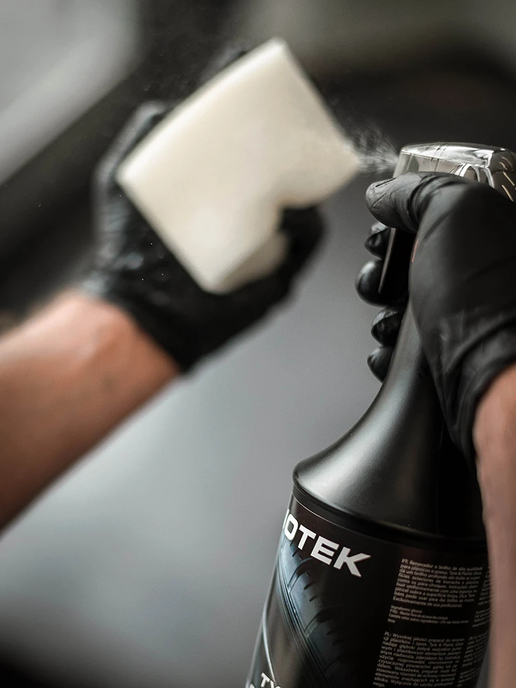 Чернение резины и пластика Kenotek Tyre and Plastic Gloss 1 л - 7