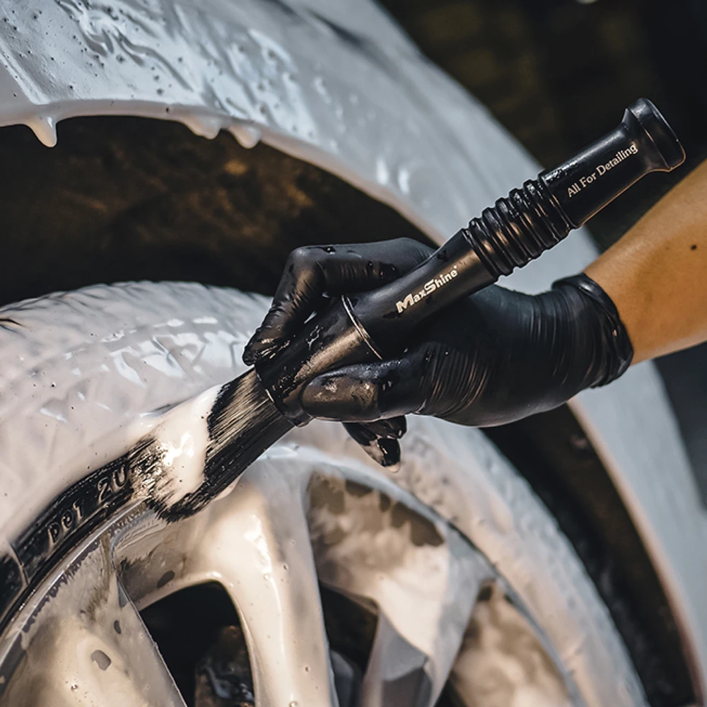 Щетка с жесткой щетиной MaxShine для колесных дисков 704609 28,5см - 4