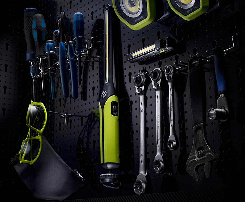 Тонкий светодиодный инспекционный фонарь Unilite IL-850R COB 850 Lm + SMD 150 Lm - 7