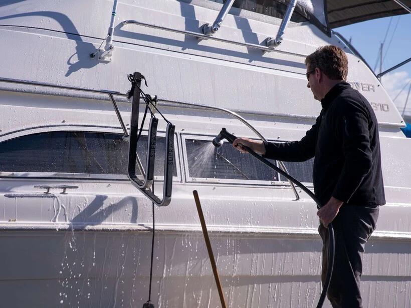 Шампунь для лодок Meguiars Marine/RV Rich Suds Gel Wash Liquid 3.78 л M5401 - 4