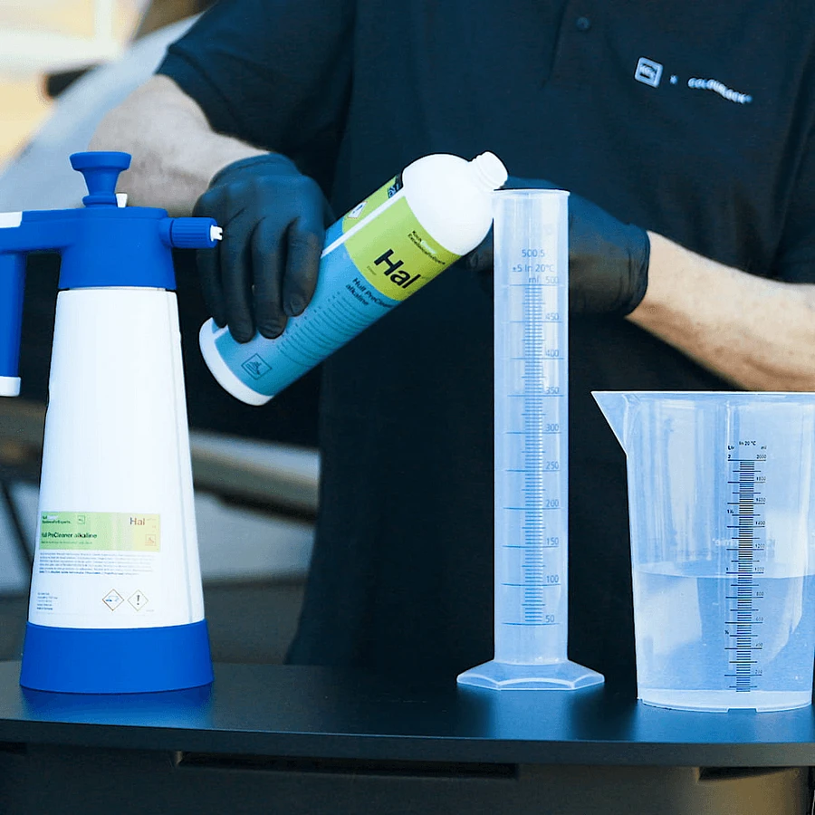 Щелочное средство для очистки корпуса и палубы лодок и катеров,Hull Precleaner alkaline,1л,513001 - 3