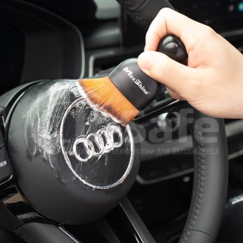 Щетка для чистки салона автомобиля MaxShine Ultra Soft Detailing Brush 6,9x4,7x9,5 см 704621 