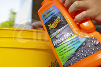 Гибридный керамический шампунь для кузова Meguiars Hybrid Ceramic Wash & Wax 1,656л G210256
